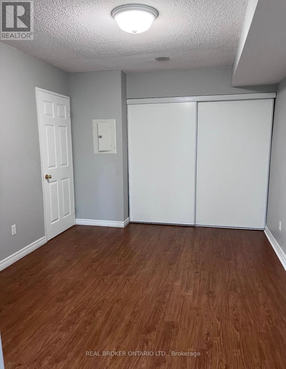 1615 - 18 Parkview Avenue, Toronto, Ontario  M2N 7H7 - Photo 5 - C12898060