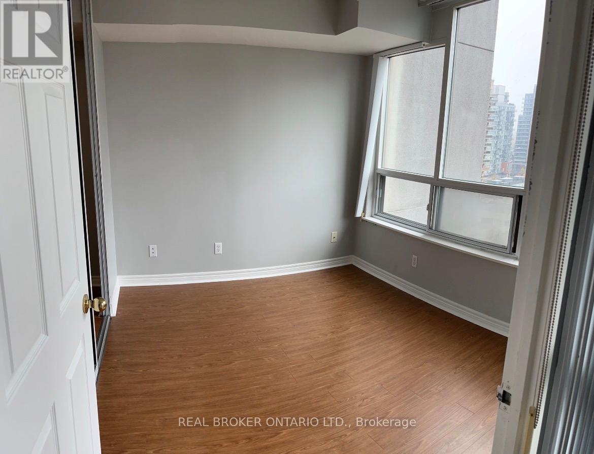 1615 - 18 Parkview Avenue, Toronto, Ontario  M2N 7H7 - Photo 6 - C12898060
