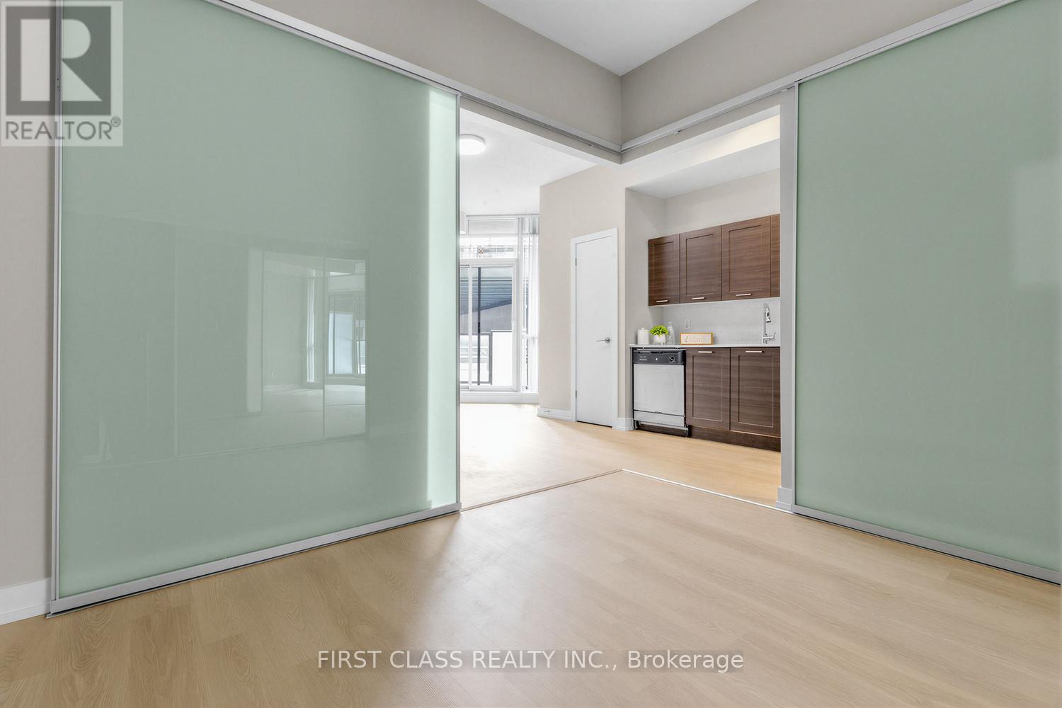 216 - 169 Fort York Boulevard, Toronto, Ontario  M5V 0C8 - Photo 16 - C12898070