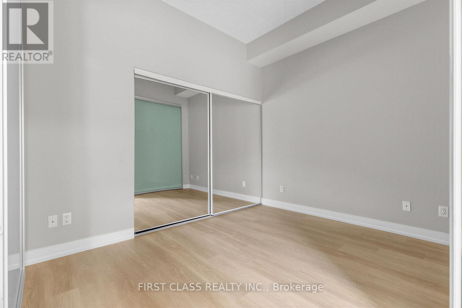 216 - 169 Fort York Boulevard, Toronto, Ontario  M5V 0C8 - Photo 17 - C12898070