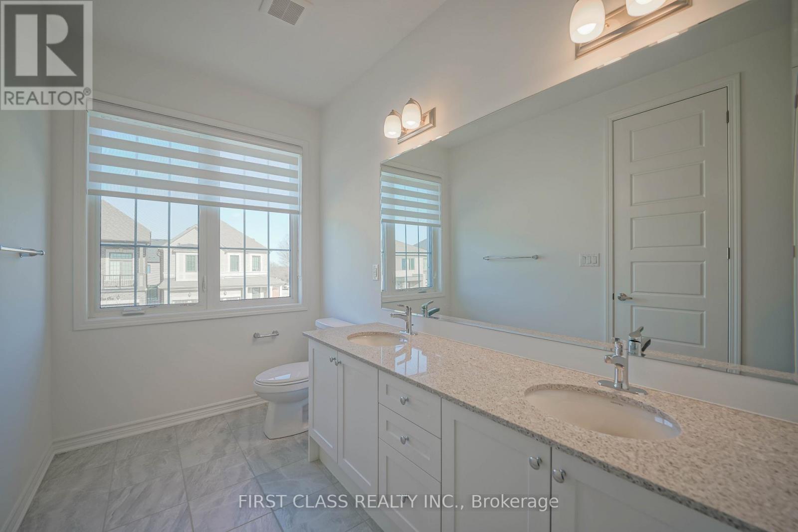 1913 Narcissus Gardens, Pickering, Ontario  L1Y 0B5 - Photo 16 - E12898058