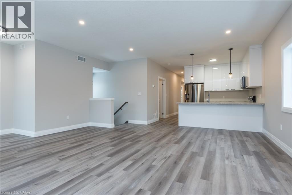 32 THIRD Avenue Unit# Upper, kitchener, Ontario