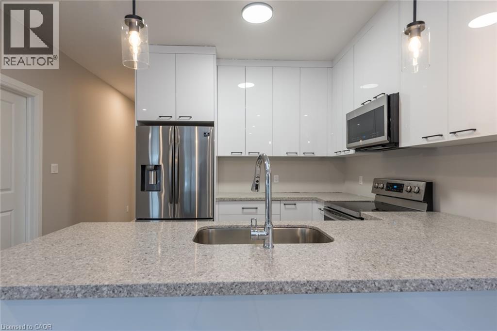 32 Third Avenue Unit# Upper, Kitchener, Ontario  N2C 1N6 - Photo 10 - 40813404