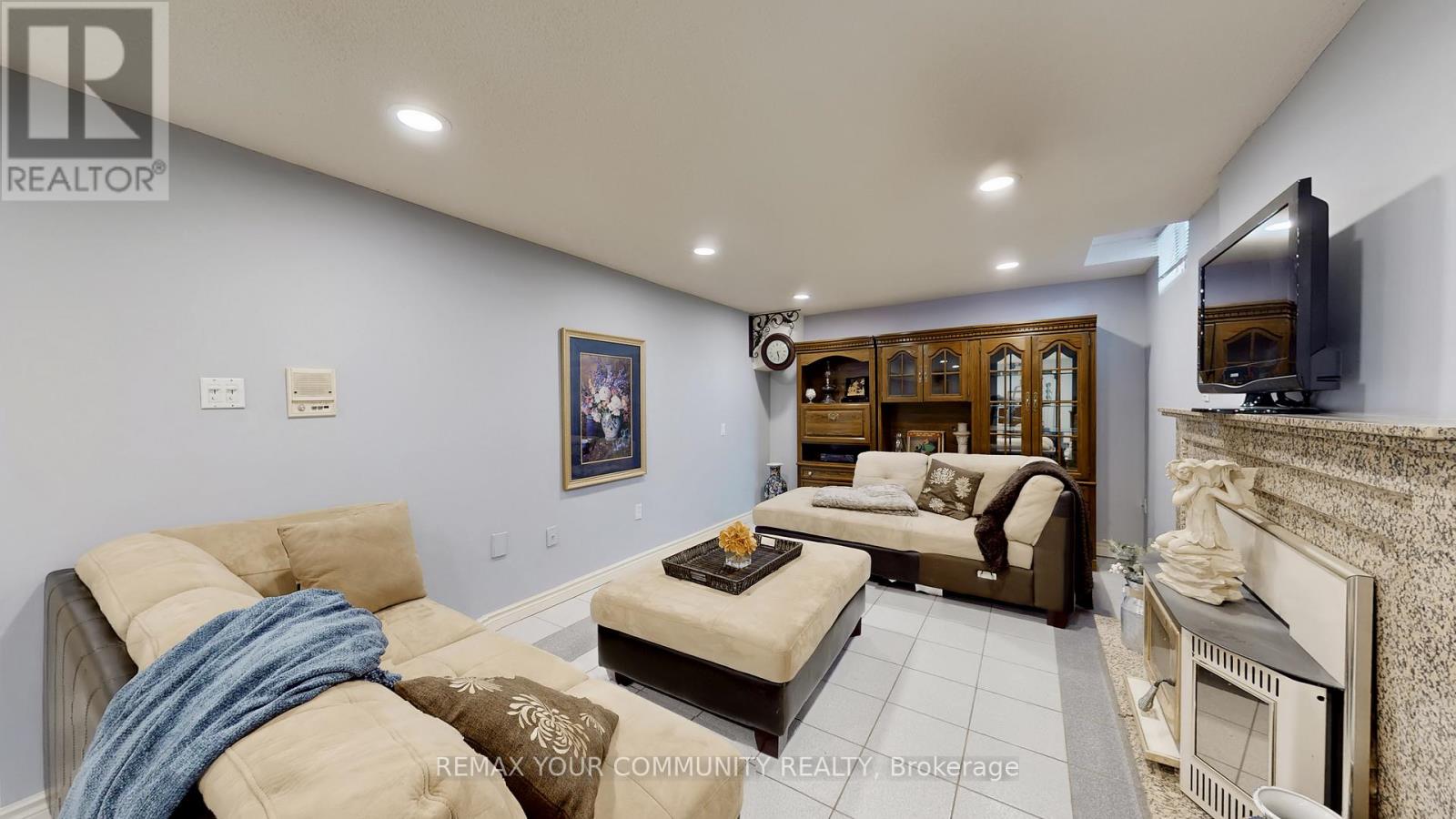 10 Hollyburn Court, Vaughan, Ontario  L4L 6G2 - Photo 25 - N12898032