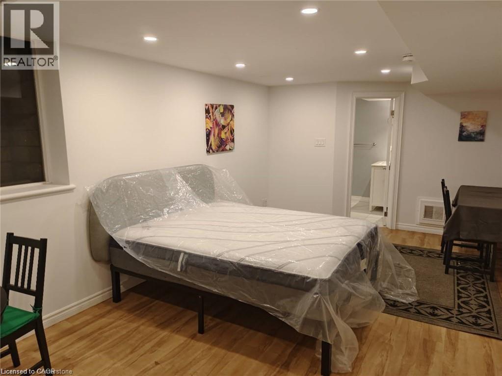 2031 Westree Drive, Oakville, Ontario  L6M 3W3 - Photo 5 - 40813392