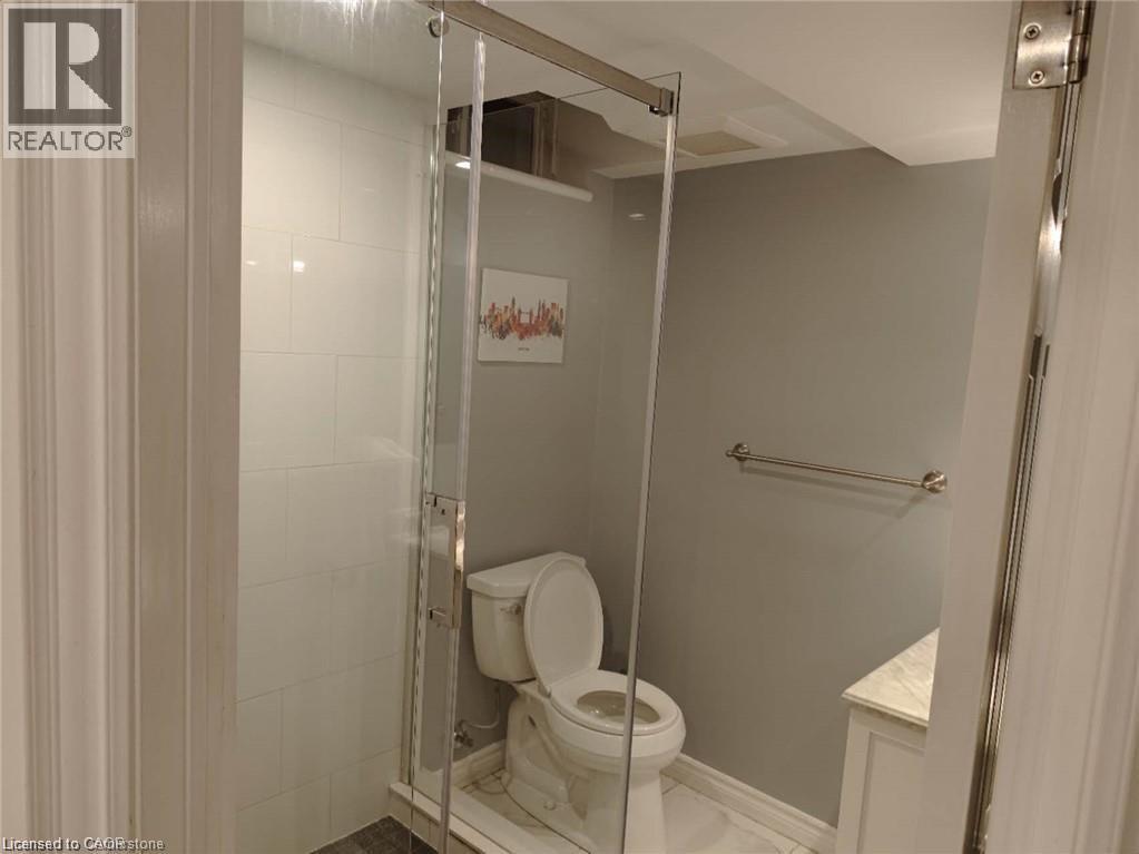 2031 Westree Drive, Oakville, Ontario  L6M 3W3 - Photo 7 - 40813392