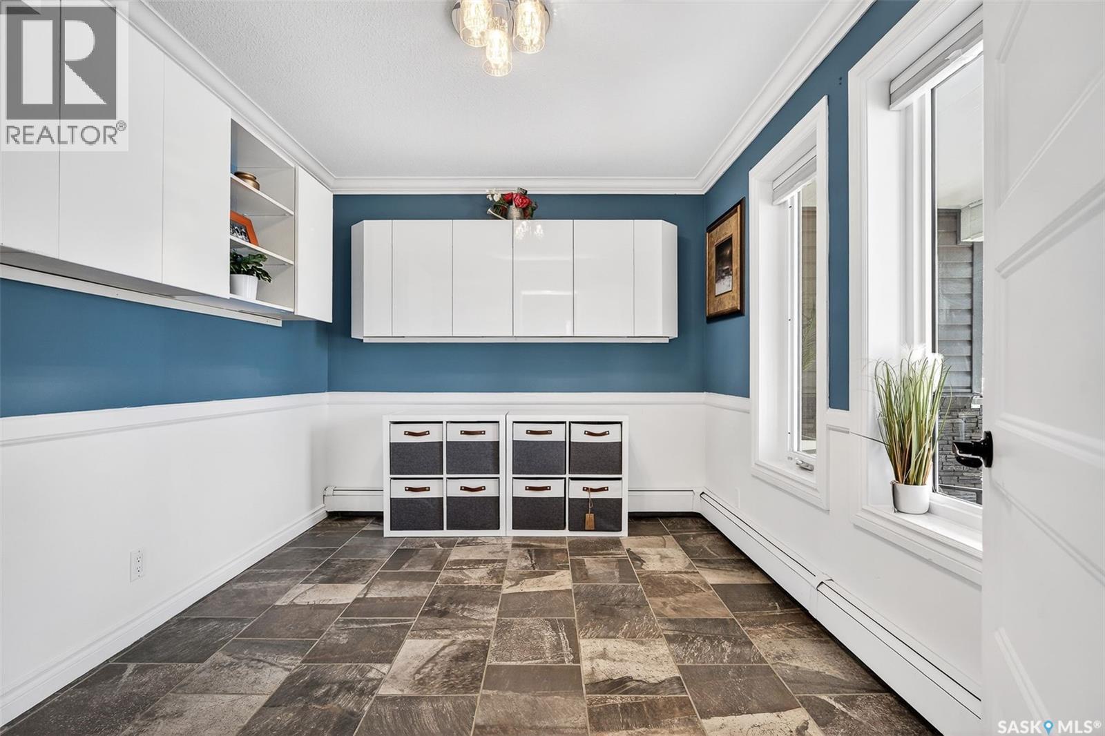 1345 Prince Crescent, Moose Jaw, Saskatchewan  S6H 6E6 - Photo 18 - SK030763