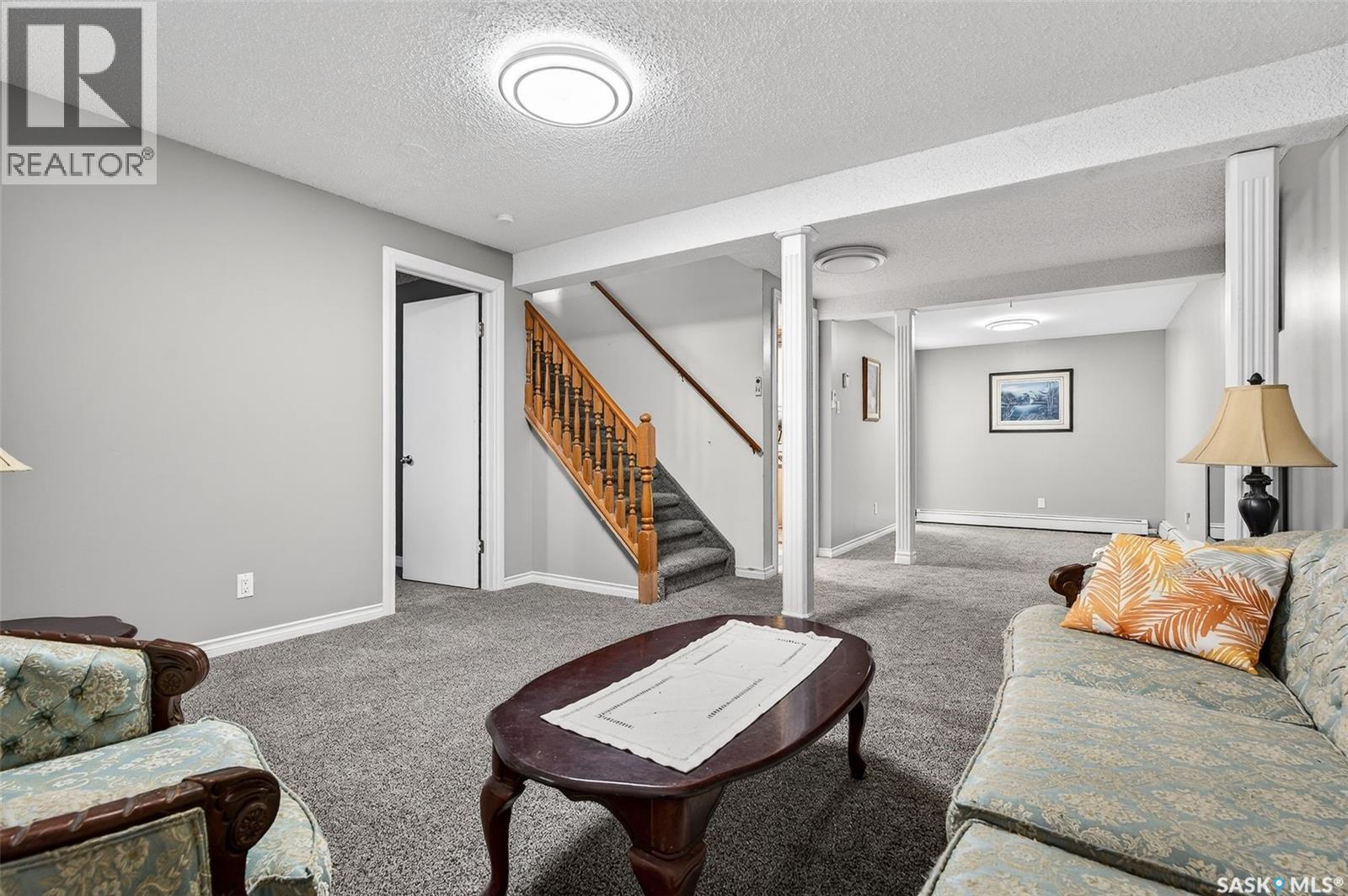 1345 Prince Crescent, Moose Jaw, Saskatchewan  S6H 6E6 - Photo 29 - SK030763