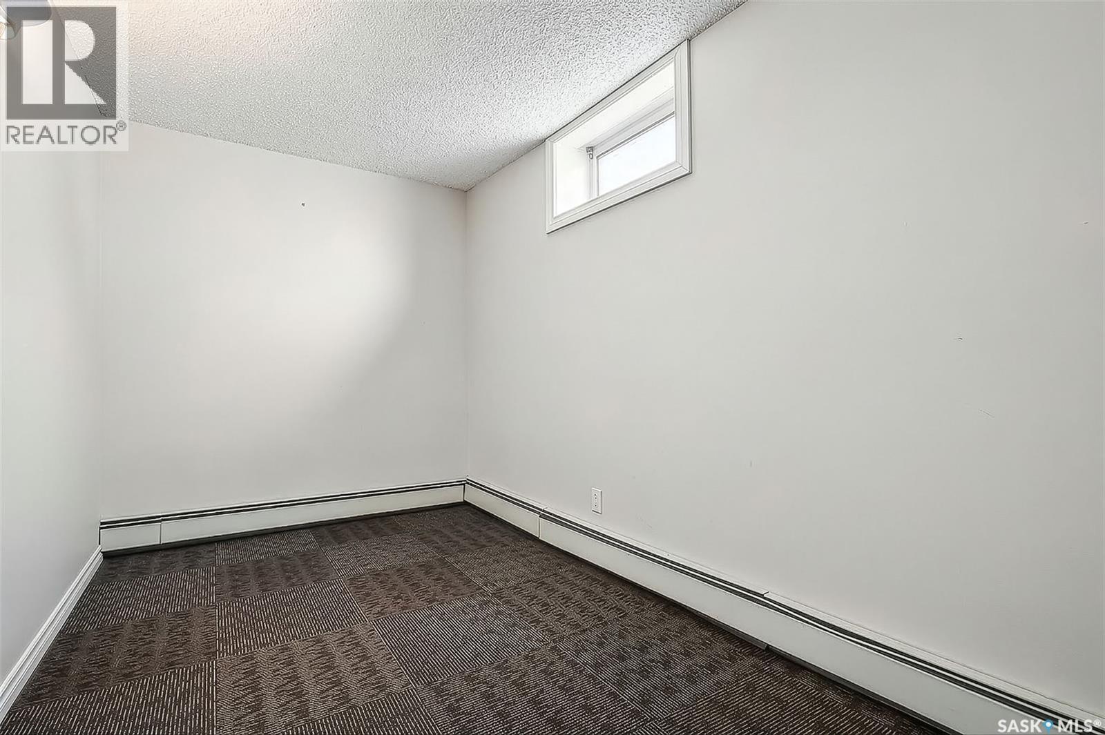 1345 Prince Crescent, Moose Jaw, Saskatchewan  S6H 6E6 - Photo 33 - SK030763