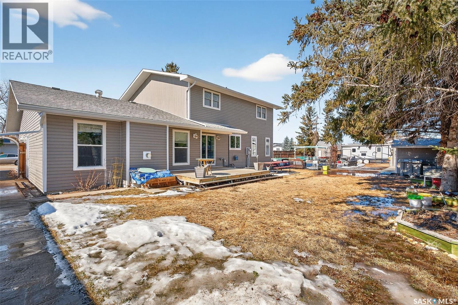 1345 Prince Crescent, Moose Jaw, Saskatchewan  S6H 6E6 - Photo 44 - SK030763