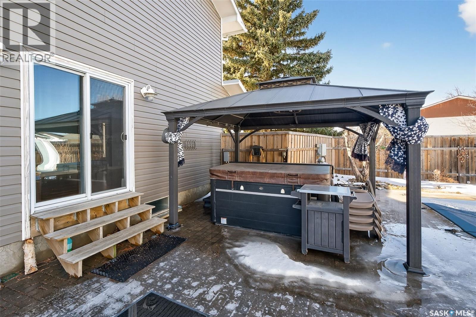 1345 Prince Crescent, Moose Jaw, Saskatchewan  S6H 6E6 - Photo 45 - SK030763