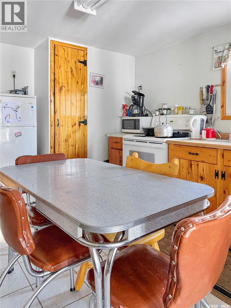 Lakefront - Lower Fishing Lake, Narrow Hills Provincial Park, Saskatchewan  S0J 2J0 - Photo 3 - SK030718