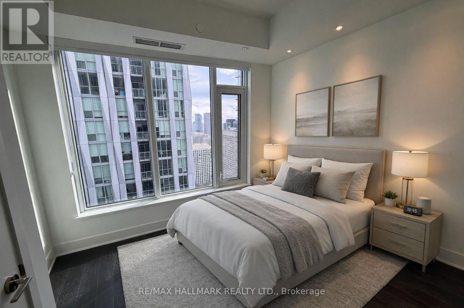 4206 - 11 Yorkville Avenue W, Toronto (Annex), Ontario  M4W 0B7 - Photo 9 - C12897522