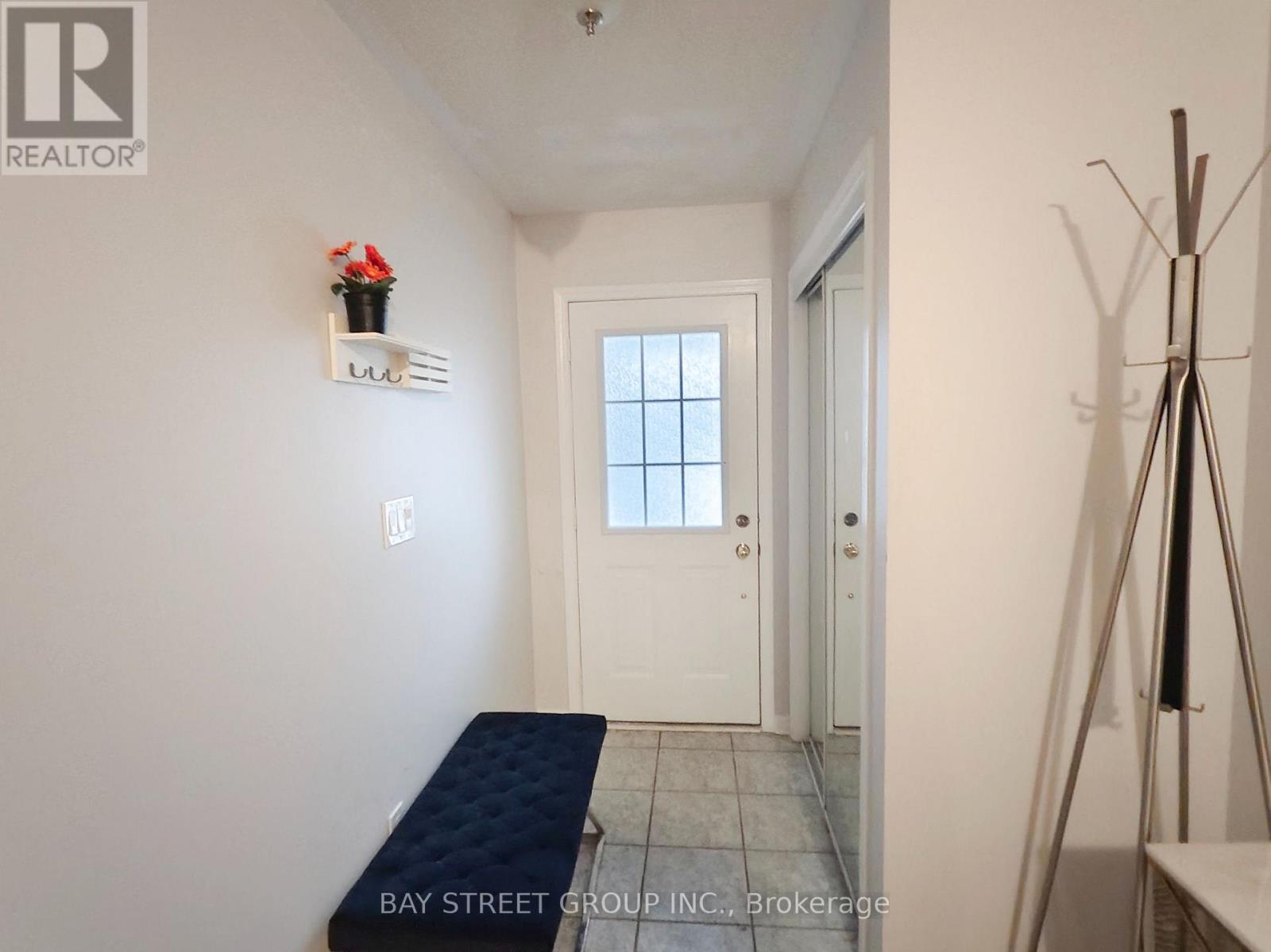 35 - 3030 Breakwater Court, Mississauga, Ontario  L5B 4N7 - Photo 3 - W12745782