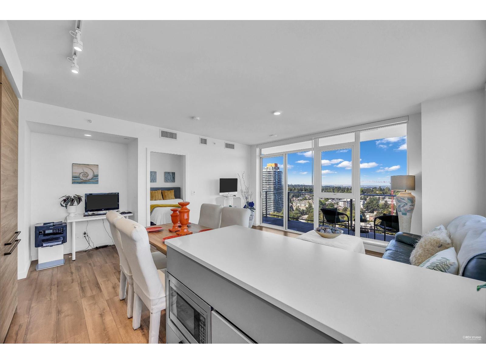 2202 13428 105 Avenue, Surrey, British Columbia  V3T 0S6 - Photo 14 - R3101329