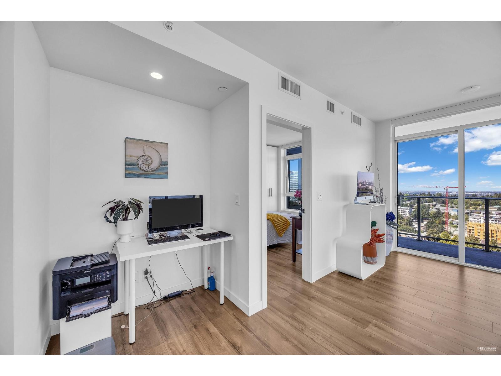 2202 13428 105 Avenue, Surrey, British Columbia  V3T 0S6 - Photo 10 - R3101329