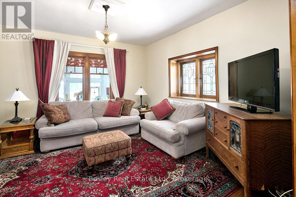 103 Brook Street, Blue Mountains, Ontario  N0H 1J0 - Photo 13 - X12898084