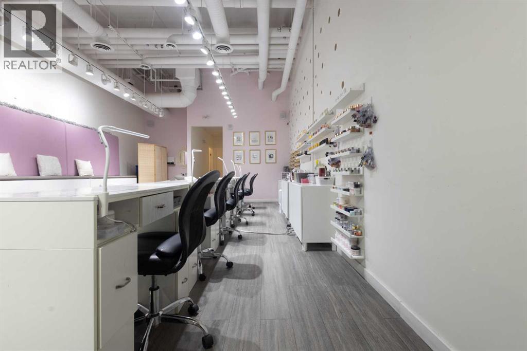 1888 Main Avenue Sw, Calgary, Alberta  T3C 0M5 - Photo 4 - A2291596