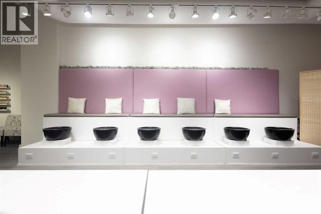 1888 Main Avenue Sw, Calgary, Alberta  T3C 0M5 - Photo 5 - A2291596