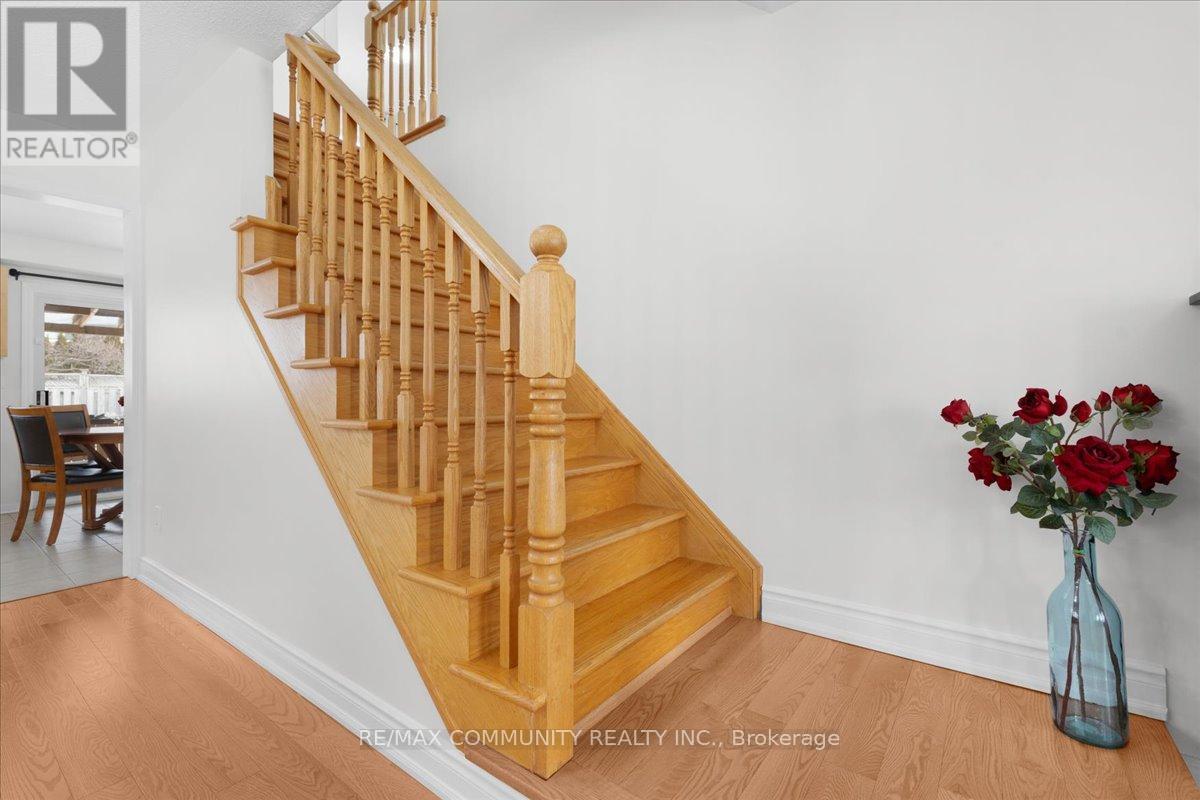 88 Mainland Crescent, Vaughan, Ontario  L6A 3G4 - Photo 14 - N12898080