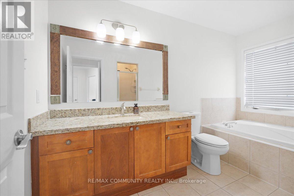 88 Mainland Crescent, Vaughan, Ontario  L6A 3G4 - Photo 19 - N12898080