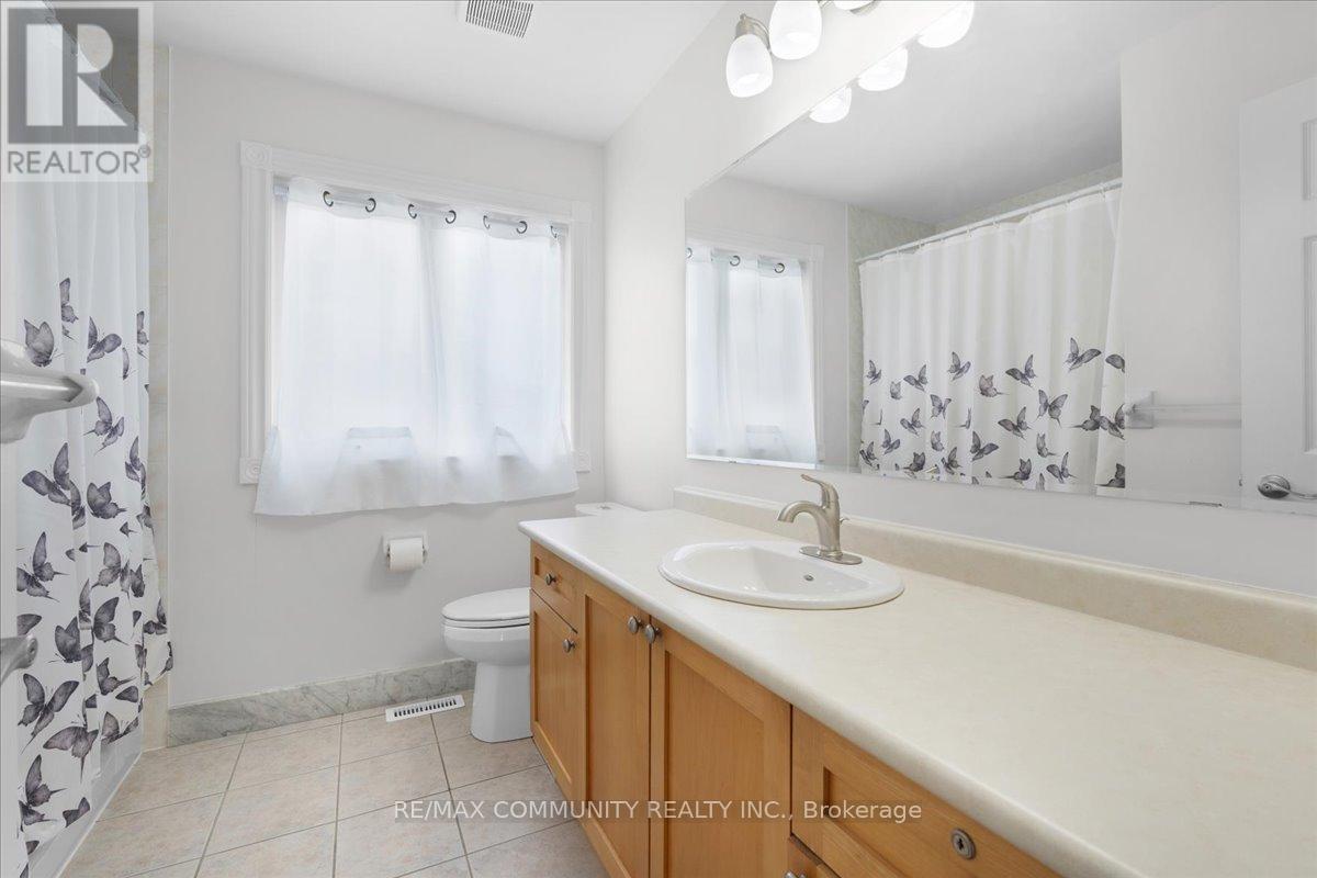 88 Mainland Crescent, Vaughan, Ontario  L6A 3G4 - Photo 23 - N12898080