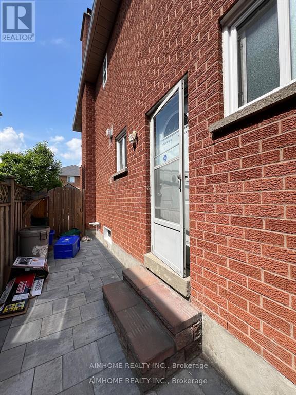 Lower - 116 Elson Street, Markham, Ontario  L3S 3E4 - Photo 2 - N12898082