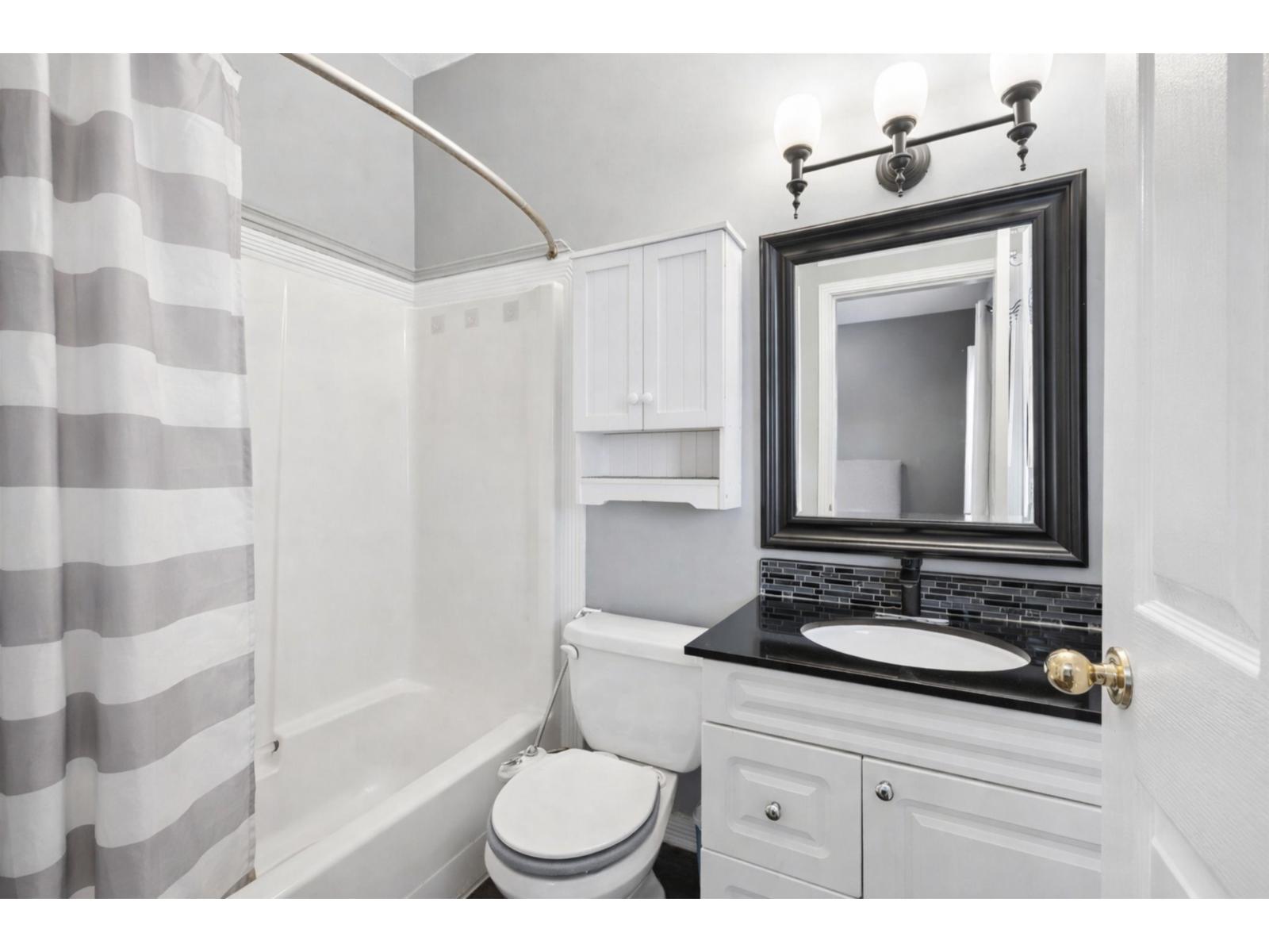 16583 10 Avenue, White Rock, British Columbia  V4A 9S1 - Photo 9 - R3101488