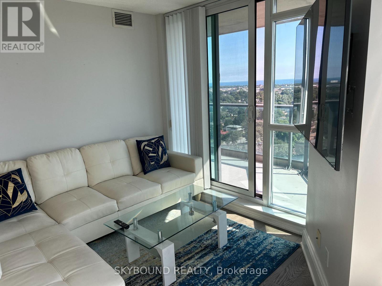 2004 - 215 Sherway Gardens Road, Toronto, Ontario  M9C 0A4 - Photo 10 - W12898078