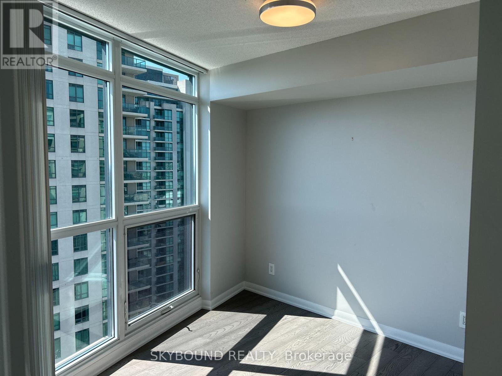 2004 - 215 Sherway Gardens Road, Toronto, Ontario  M9C 0A4 - Photo 16 - W12898078