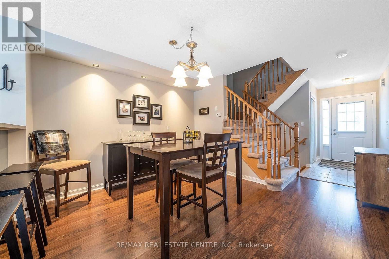 1024 Barclay Circle, Milton, Ontario  L9T 5W5 - Photo 6 - W12898090