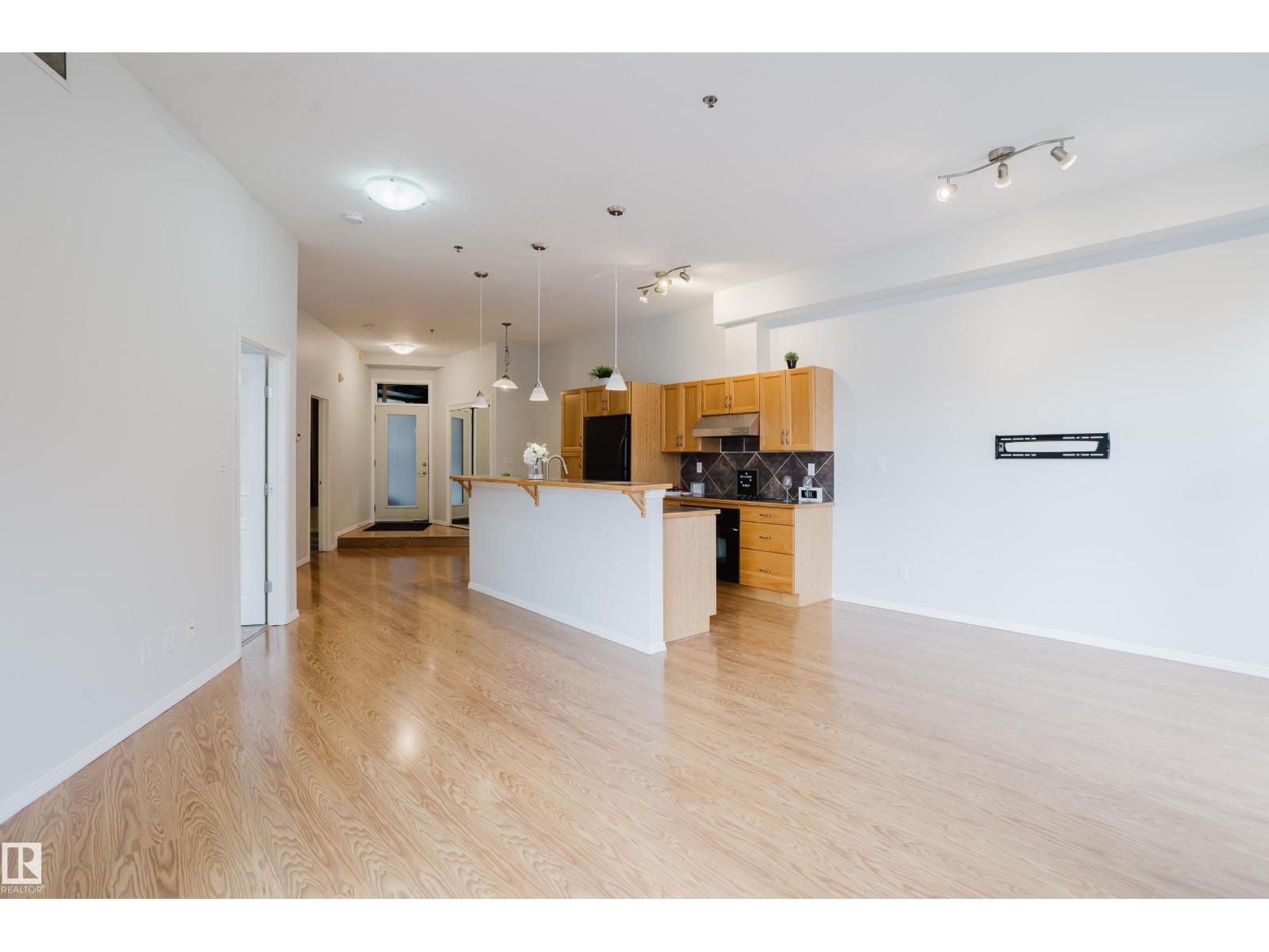 #207 10147 112 St Nw, Edmonton, Alberta  T5K 1M1 - Photo 21 - E4476974