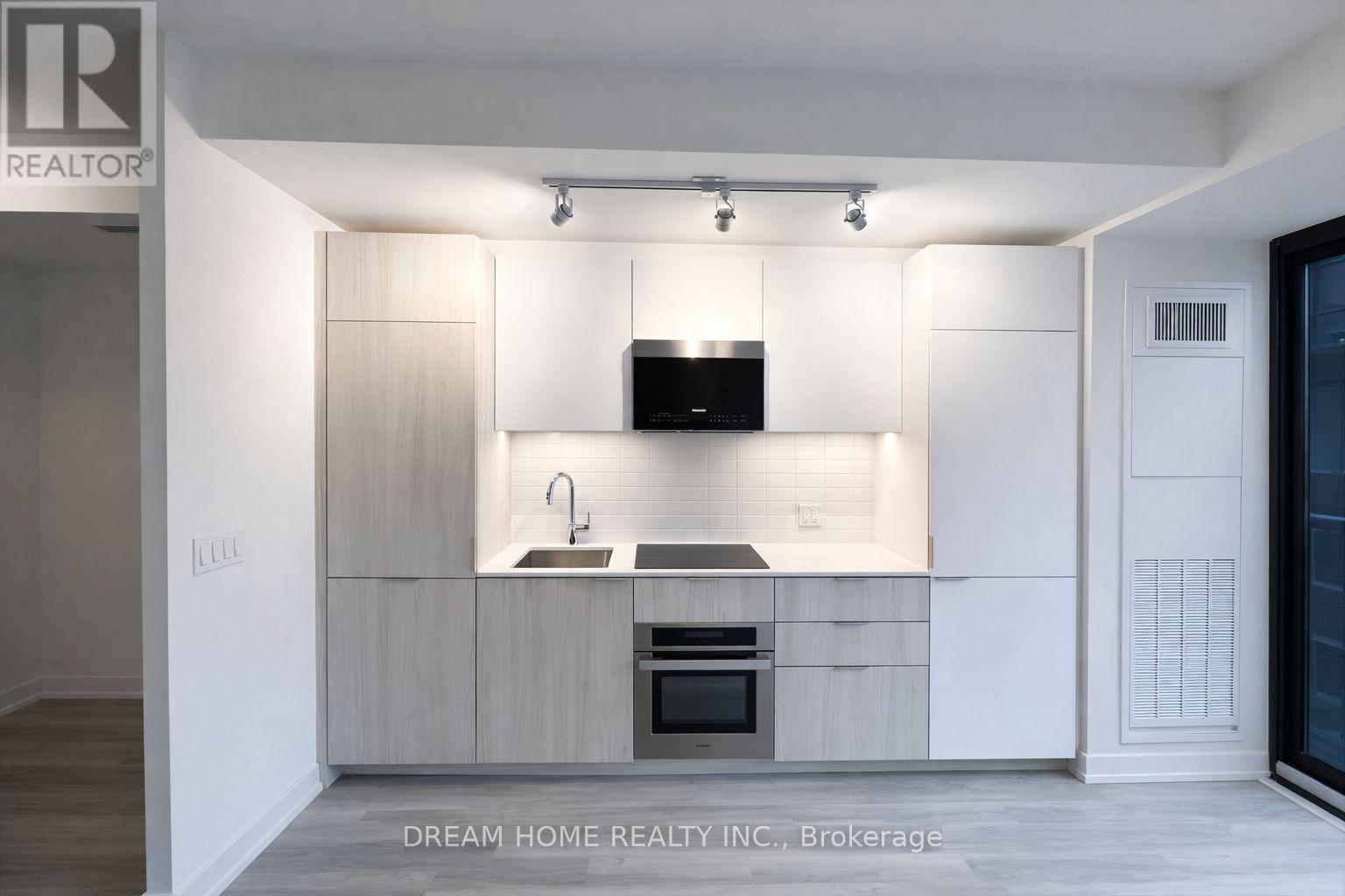 505 - 28 Eastern Avenue, Toronto (Moss Park), Ontario  M5A 0Y2 - Photo 3 - C12823306