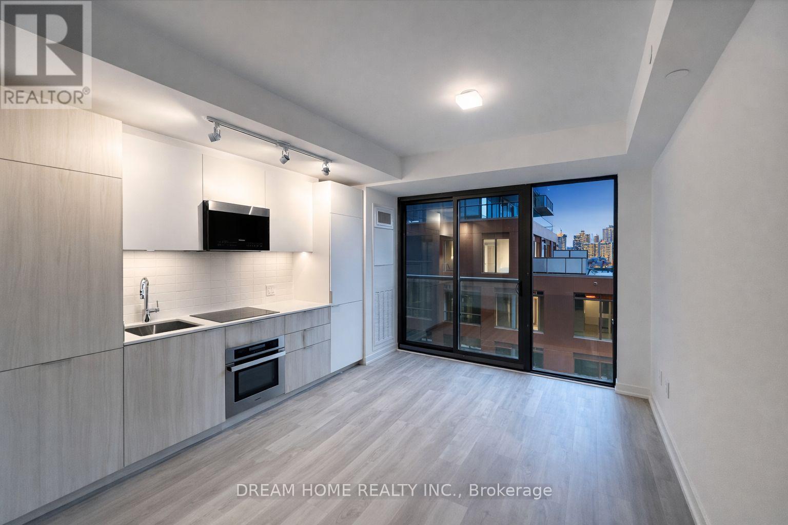 505 - 28 Eastern Avenue, Toronto (Moss Park), Ontario  M5A 0Y2 - Photo 2 - C12823306