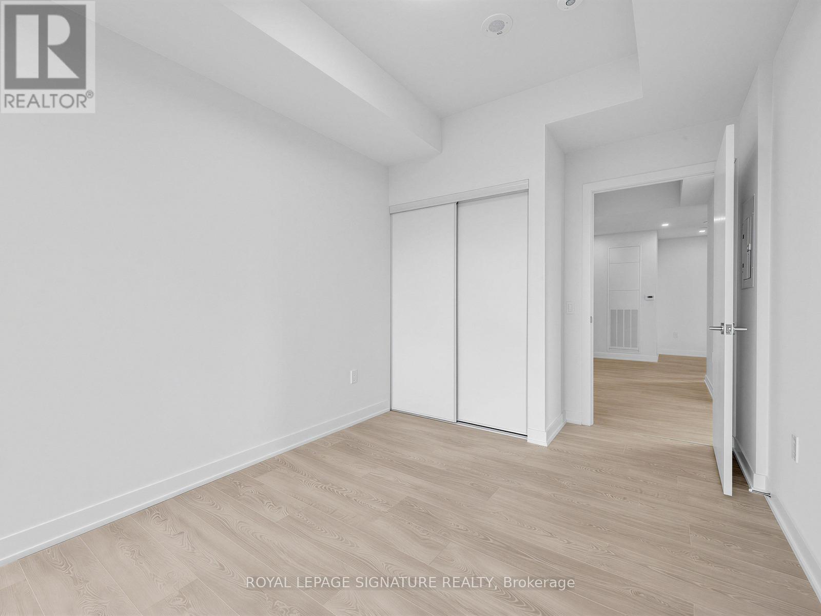 1007 - 1 Quarrington Lane, Toronto, Ontario  M3C 0S4 - Photo 20 - C12897846