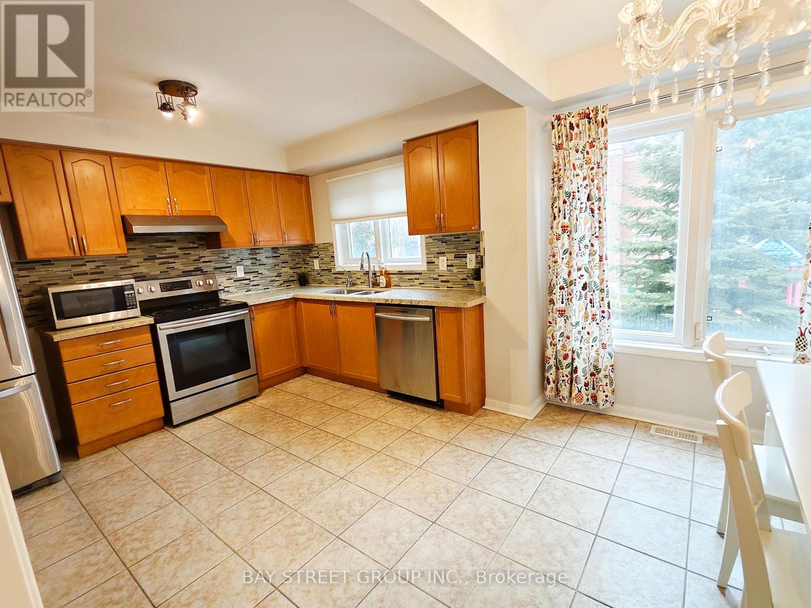 35 - 3030 Breakwater Court, Mississauga, Ontario  L5B 4N7 - Photo 17 - W12745782