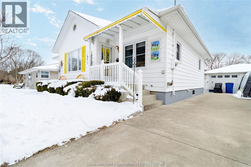 129 Tissiman Avenue, Chatham, Ontario  N7M 4G6 - Photo 4 - 26002109