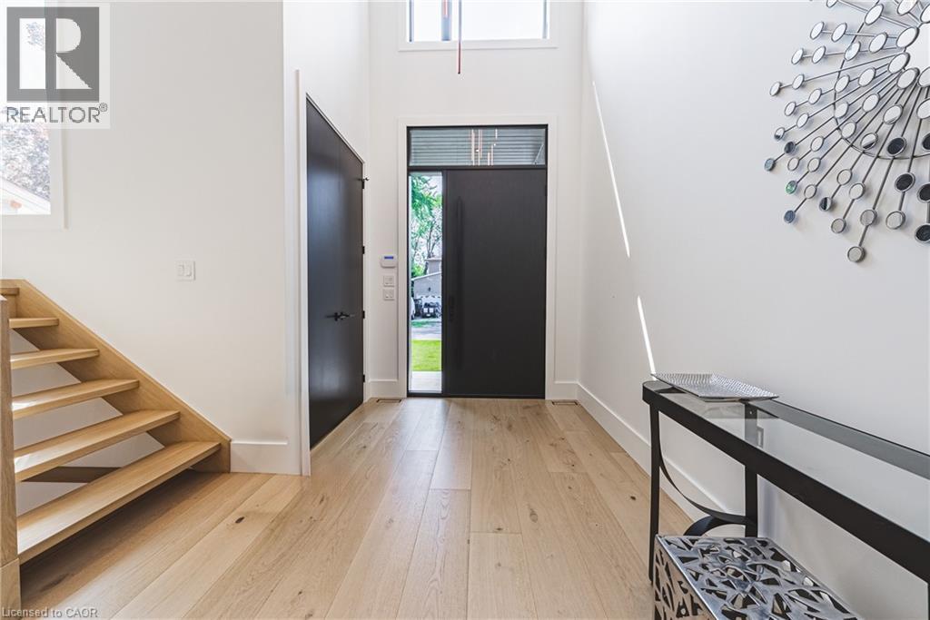 135 Eleanor Avenue, Hamilton, Ontario  L8W 1C7 - Photo 5 - 40784006