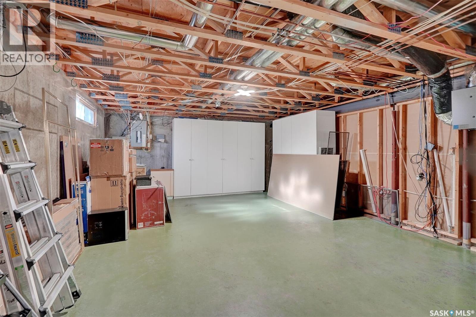 3328 Lakeshore Court, Regina, Saskatchewan  S4S 7H8 - Photo 40 - SK030723