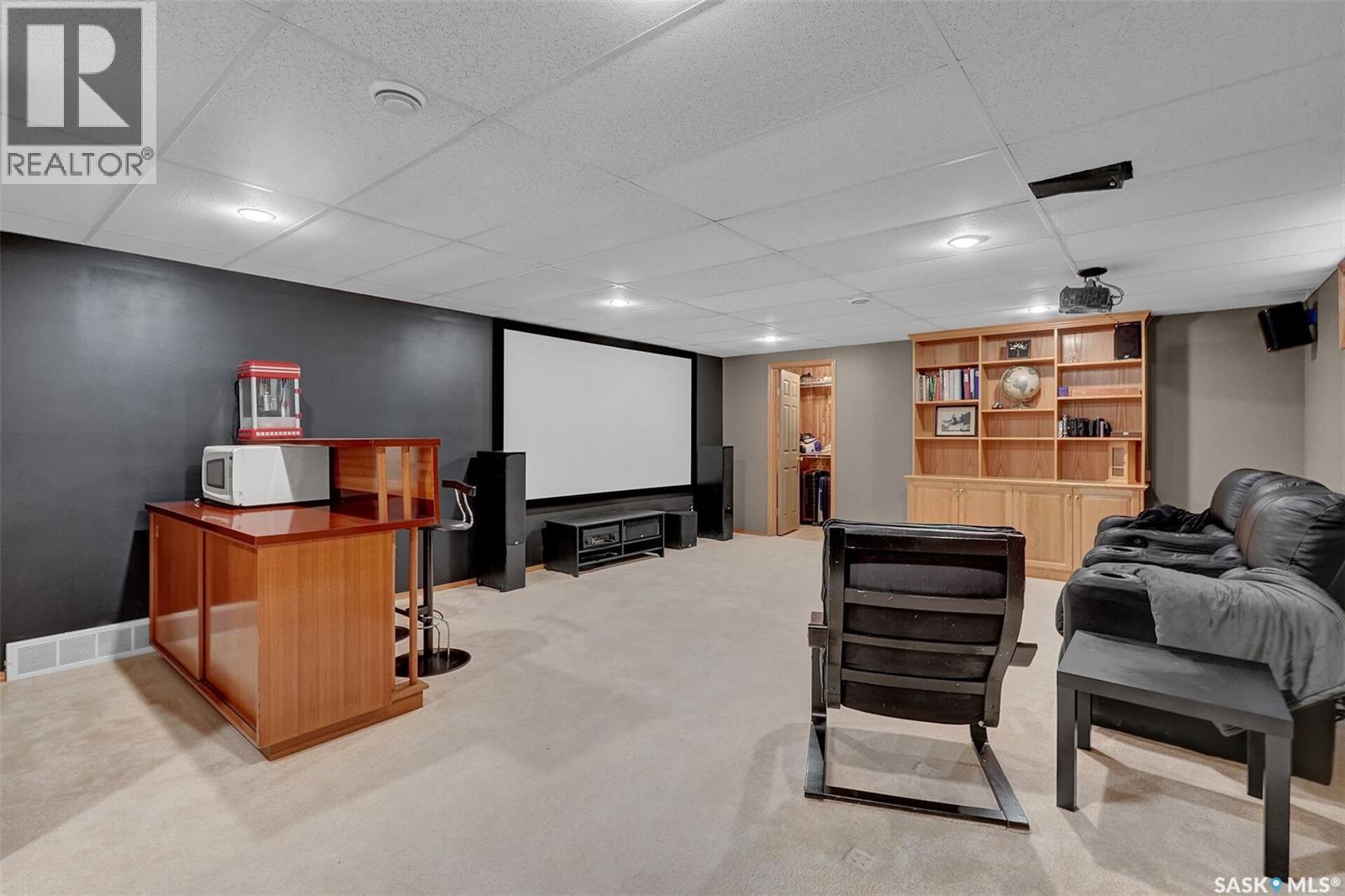 3328 Lakeshore Court, Regina, Saskatchewan  S4S 7H8 - Photo 33 - SK030723