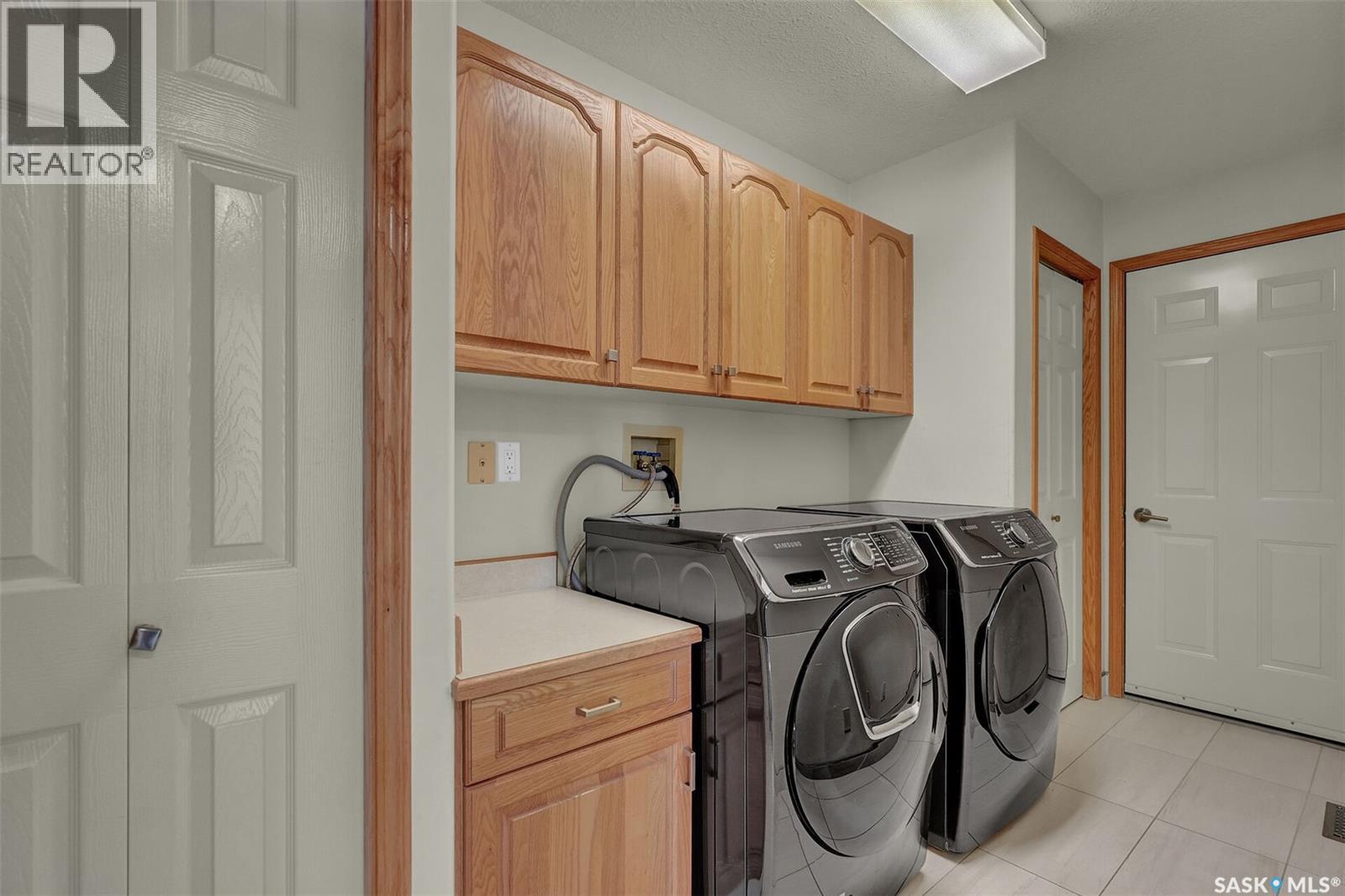 3328 Lakeshore Court, Regina, Saskatchewan  S4S 7H8 - Photo 31 - SK030723