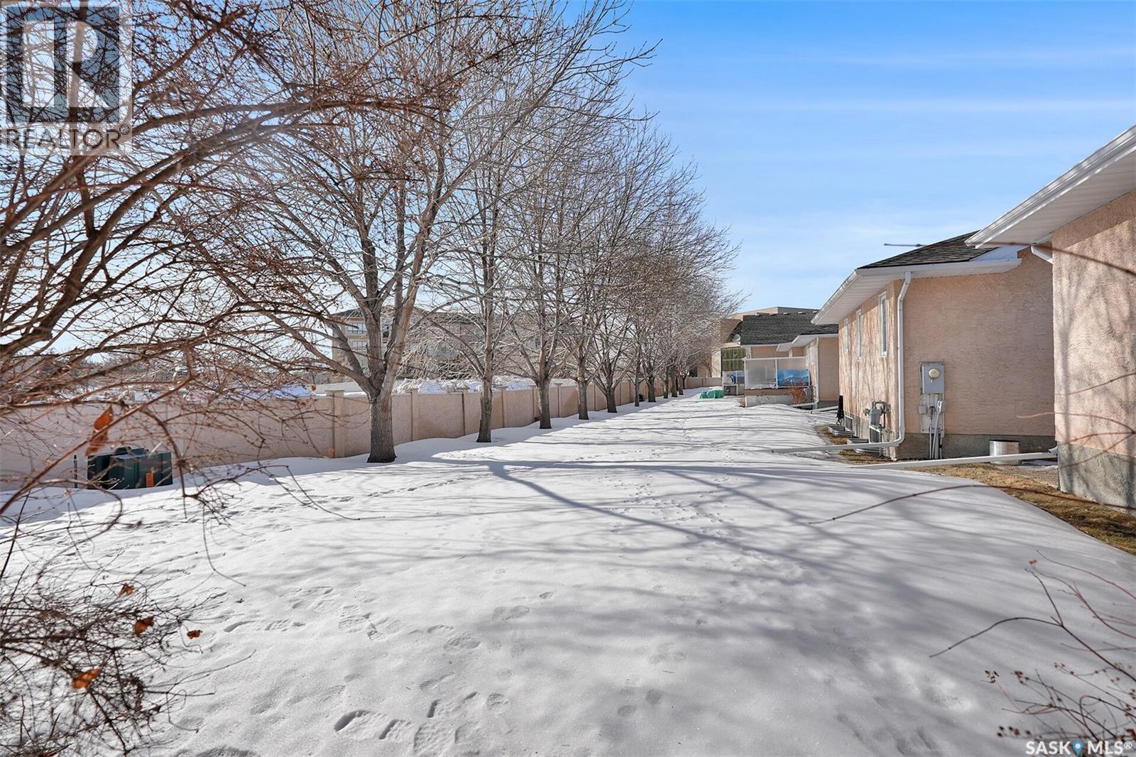 3328 Lakeshore Court, Regina, Saskatchewan  S4S 7H8 - Photo 44 - SK030723