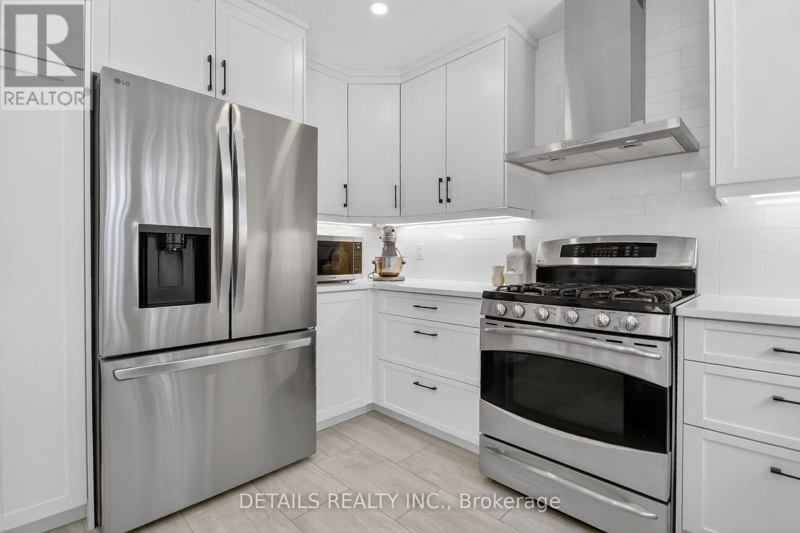 69 Willow Glen Drive, Ottawa, Ontario  K2M 1T1 - Photo 13 - X12898106