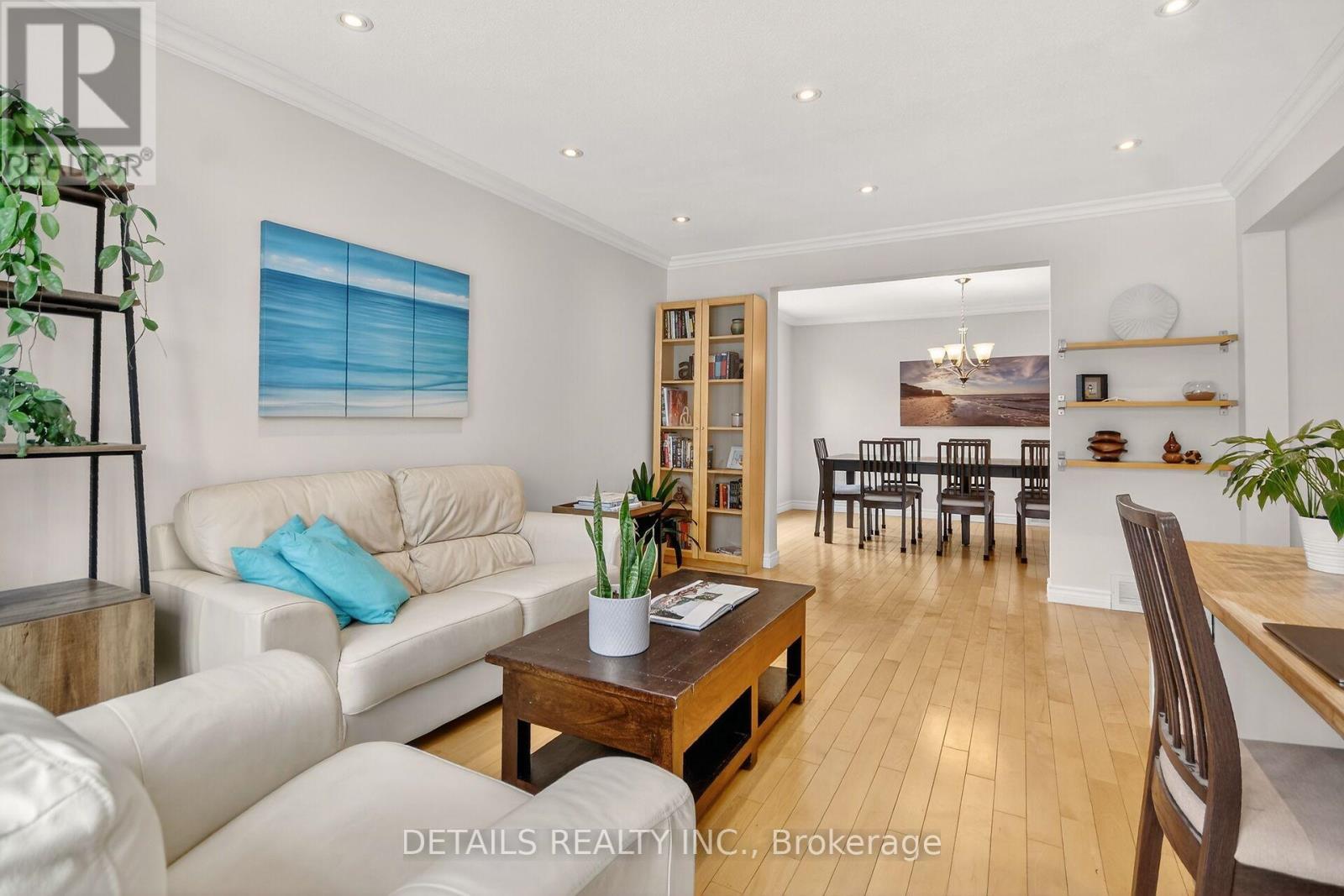 69 Willow Glen Drive, Ottawa, Ontario  K2M 1T1 - Photo 3 - X12898106