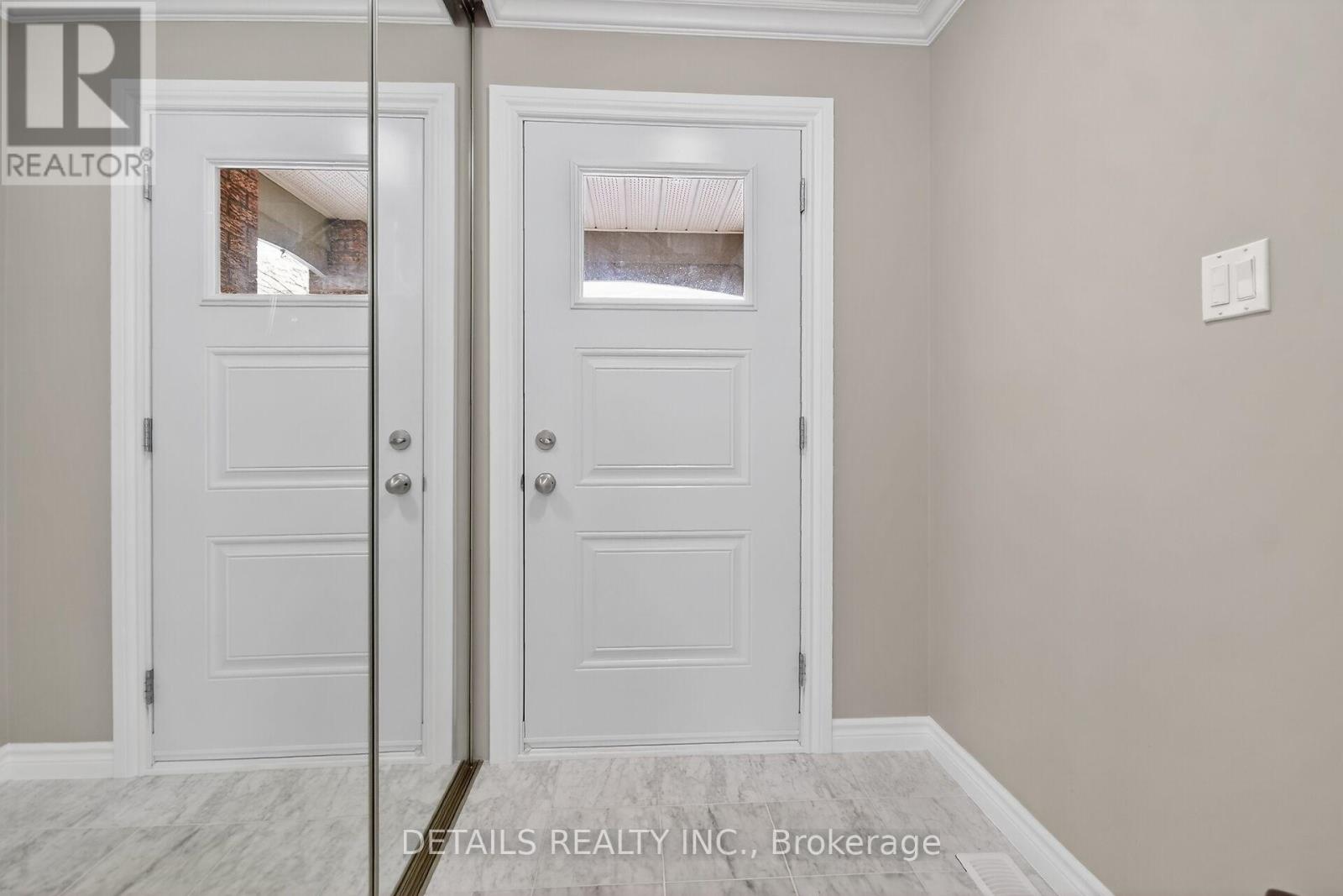 69 Willow Glen Drive, Ottawa, Ontario  K2M 1T1 - Photo 4 - X12898106