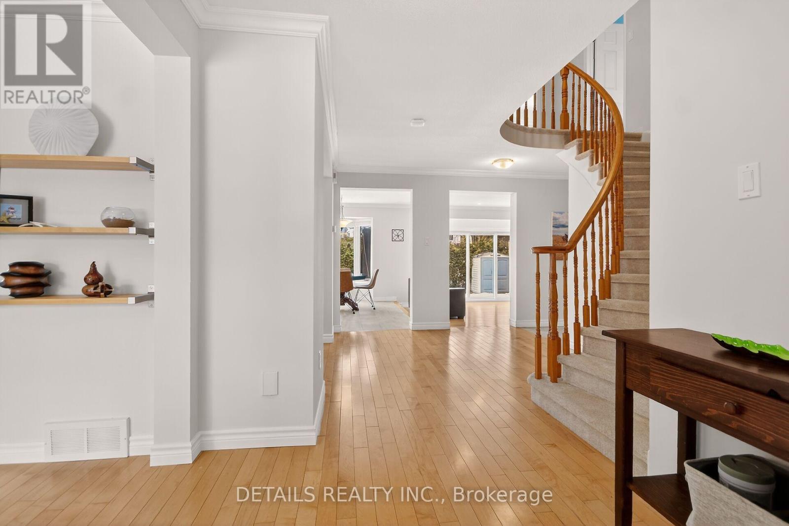 69 Willow Glen Drive, Ottawa, Ontario  K2M 1T1 - Photo 5 - X12898106