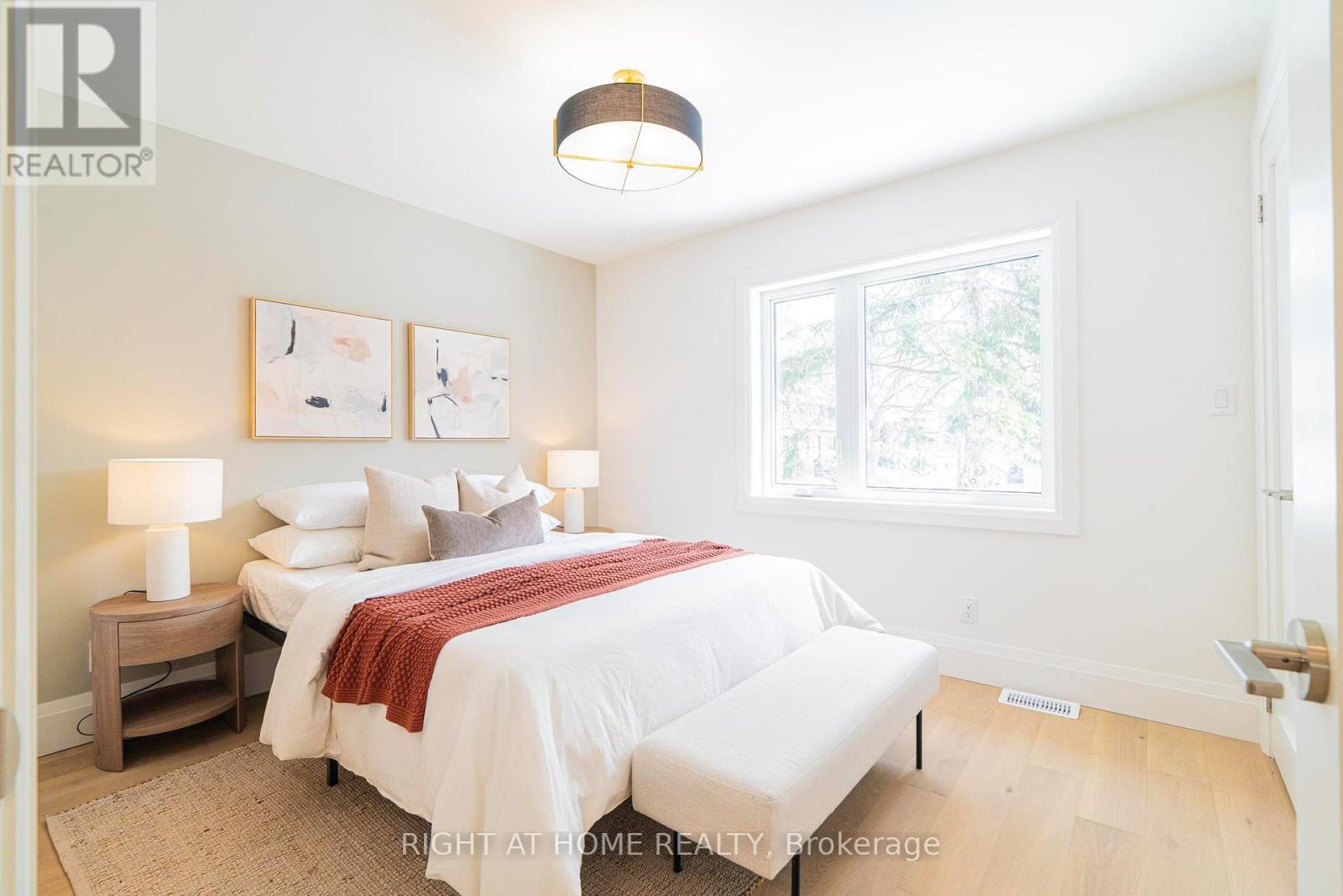 138 Winona Drive, Toronto, Ontario  M6G 3S7 - Photo 13 - C12898116