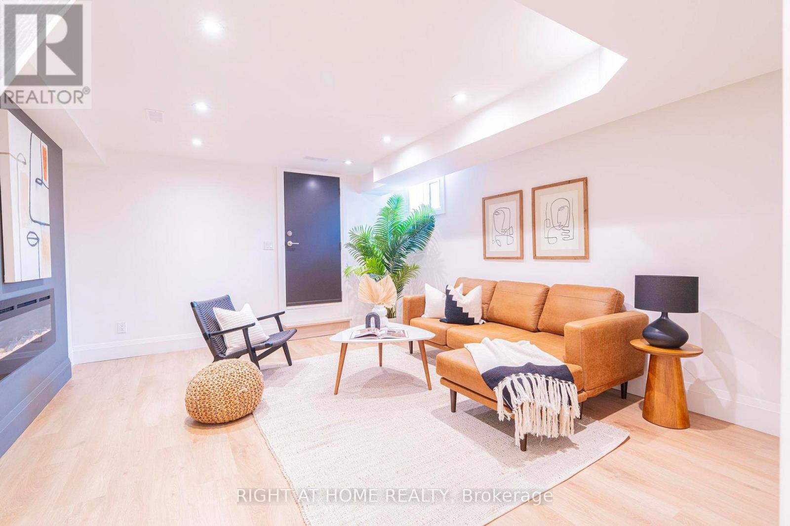 138 Winona Drive, Toronto, Ontario  M6G 3S7 - Photo 23 - C12898116