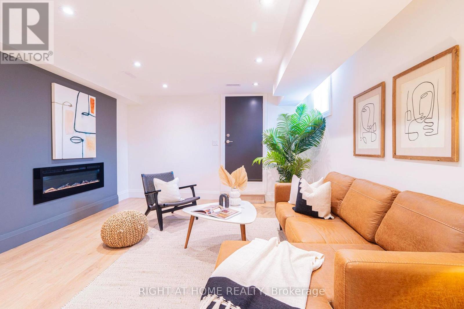 138 Winona Drive, Toronto, Ontario  M6G 3S7 - Photo 25 - C12898116