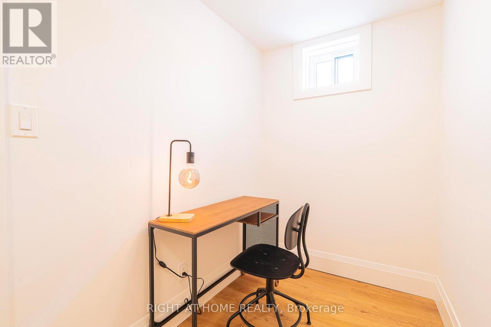 138 Winona Drive, Toronto, Ontario  M6G 3S7 - Photo 29 - C12898116